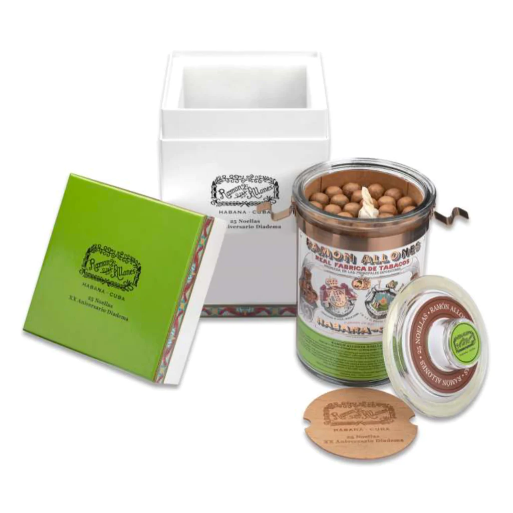 Ramon_Allones_Noellas_Italian_regional_edition_Jar_EGM_Cigars_1024x1024 Ramon_Allones_Noellas_Italian_regional_edition_Jar